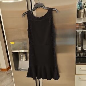 💕SANDRO💕Mini Sleeveless Flounce Hem Dress With Lace Overlay Detail Black 2 = M
